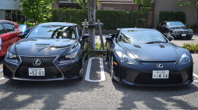 Illustration for article titled This Tokyo Bookstore Does One Of The Most Diverse Cars And Coffee Meets On The Planet